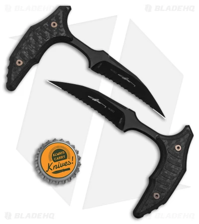 Microtech BEE S/E Wharncliffe Double Push Daggers Carbon Fiber (2.5" DLC Serr) 9 Microtech BEE S/E Wharncliffe Double Push Daggers Carbon Fiber (2.5" DLC Serr) - Image 7