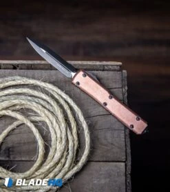 Microtech Copper Top Ultratech D/E OTF Automatic Knife (3.4" Black) -Microtech Microtech Ultratech D E OTF Automatic Knife Copper Top Black BHQ91667 kp crate web