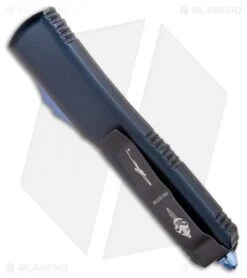 Microtech Ultratech Hellhound Tanto OTF Knife CF+ Ti Hardware (3.4" Damascus) 8 Microtech Ultratech Hellhound Tanto OTF Knife CF+ Ti Hardware (3.4" Damascus) -Microtech Microtech Ultratech Hellhound OTF Auto Carbon Fiber Damascus 119 16CFTI BHQ 99297 ns side